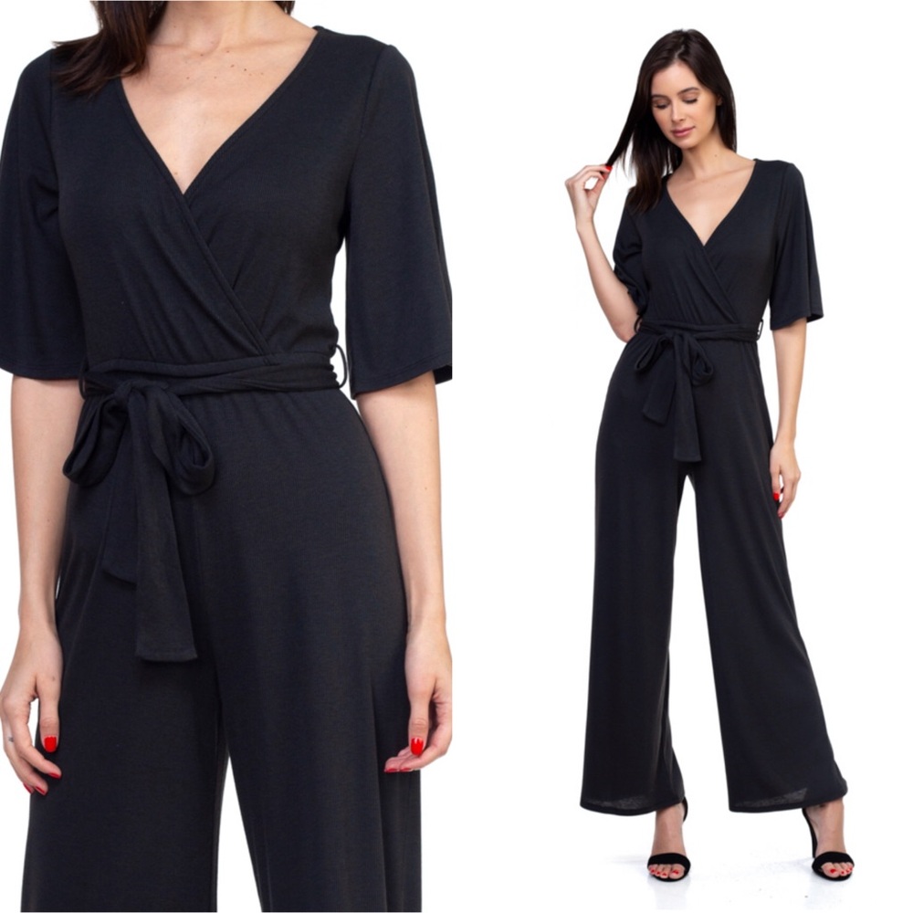 Ribbed wide leg jumpsuit in black - Picture 1 of 9